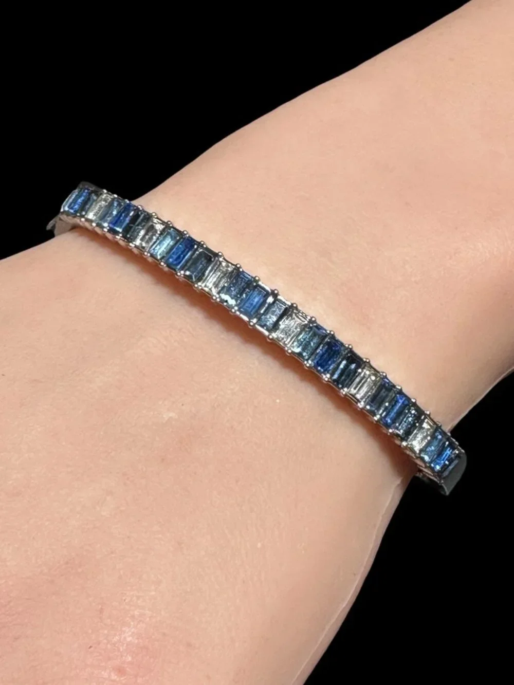 Clamper Hinged Bangle Bracelet Baguette-cut Rhinestone Blue White Silver Tone